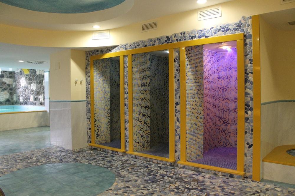 Hotel Terme Alexander 4*